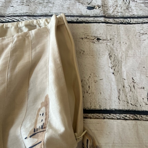 Talbots Woman Petite Cityscape Printed Midi Skirt Size 10 - Picture 9 of 11